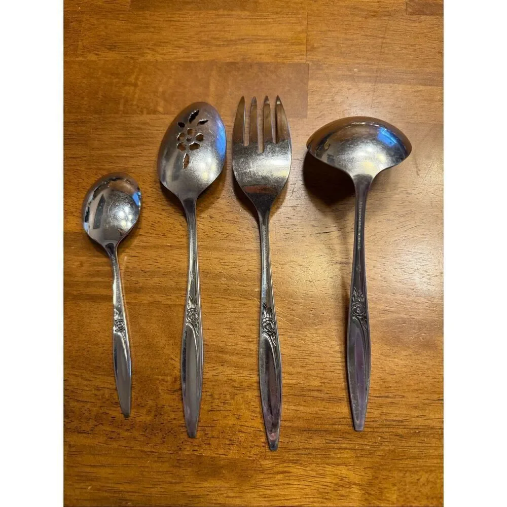 Vintage 1881 Rogers  Stainless Flatware Serving Hostess Set 4 pieces (6624)